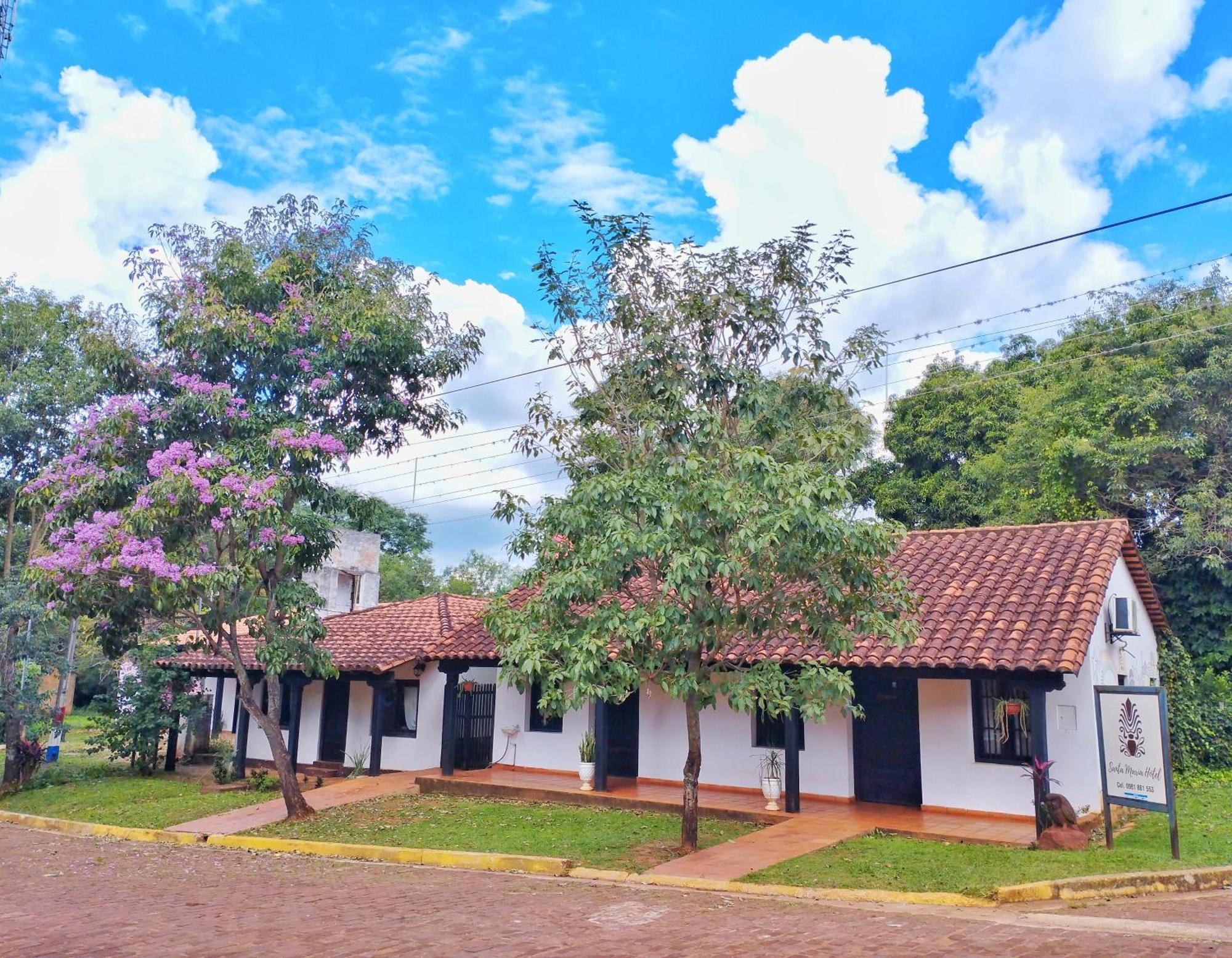 Santa Maria Hotel Exterior photo
